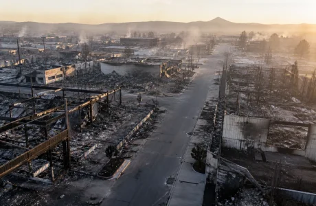 « Un paysage de ruines » : des milliers d’entreprises paralysées par les incendies dévastateurs